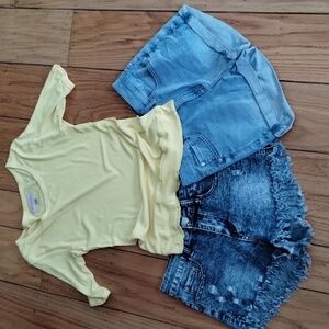 Package of 3! Garage stretch shorts S 7, Philosophy top PM, Jean stretch shorts